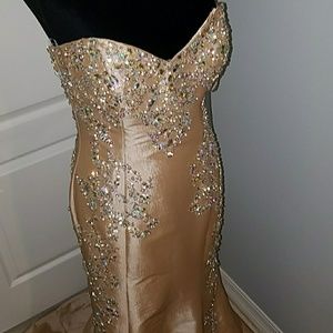NWT PROM Jovani Evening Gown